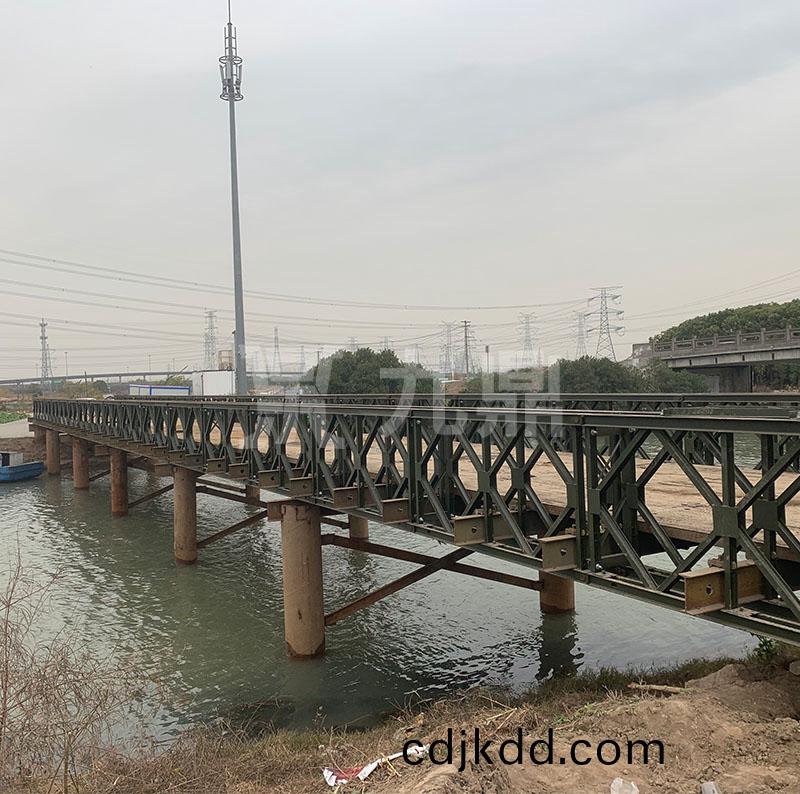 標(biao)準(zhun)鋼(gang)便橋