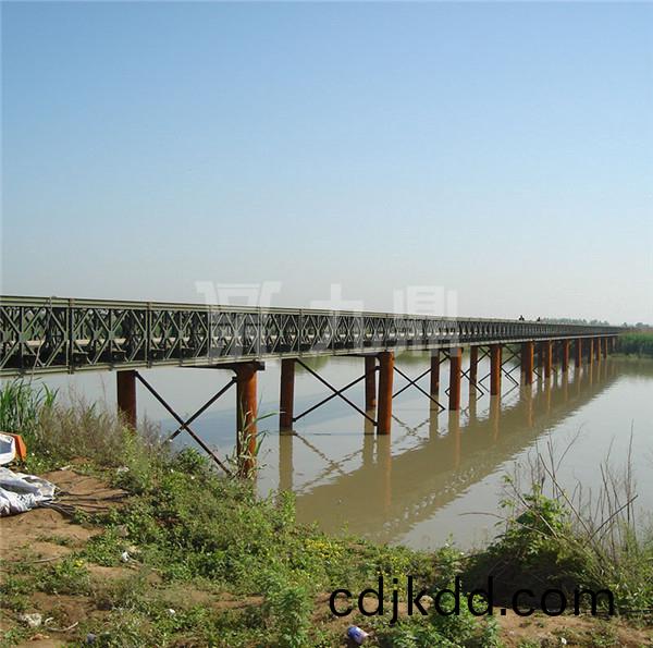 標(biao)準鋼便(bian)橋(qiao)