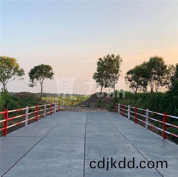上(shang)承式(shi)6米寬(kuan)鋼(gang)便(bian)橋(qiao)