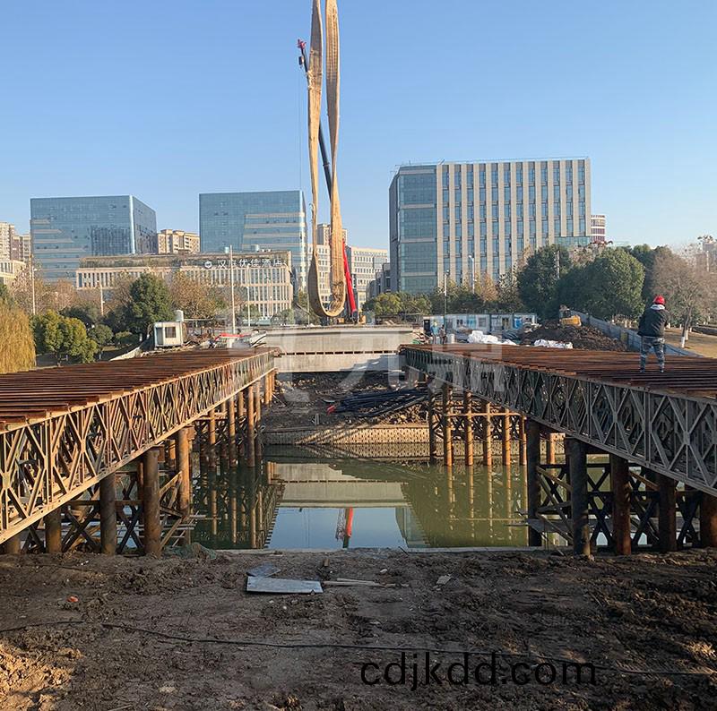 鋼(gang)棧橋(qiao)